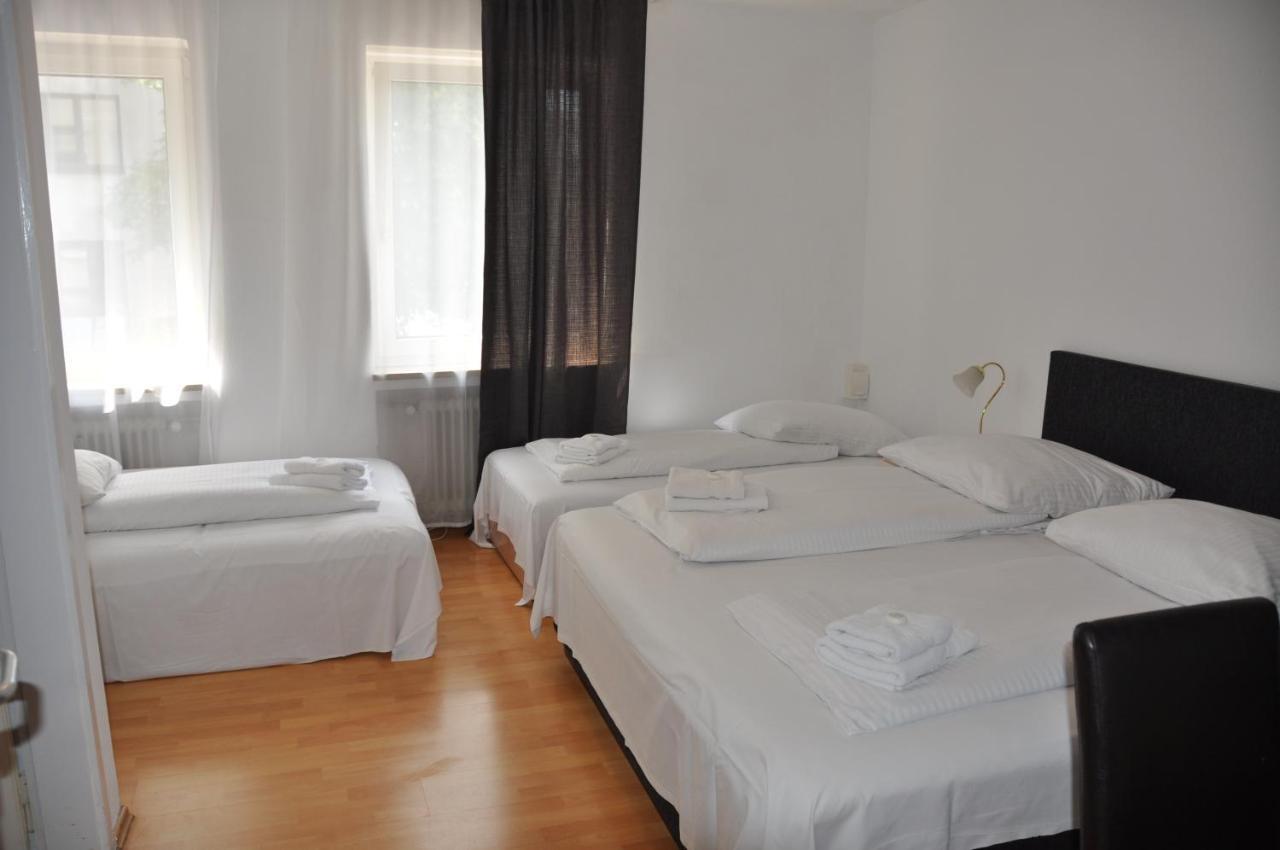 Hotel-Pension Asta Monaco di Baviera Esterno foto